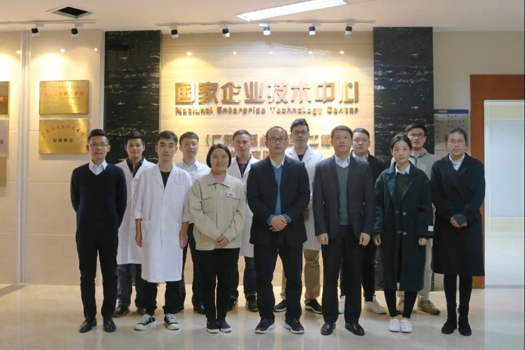 【“五一勞模談”系列報道之五】硬核勞模助力企業發展加速度——記興發鋁業副總經理兼高級工程師吳錫坤
