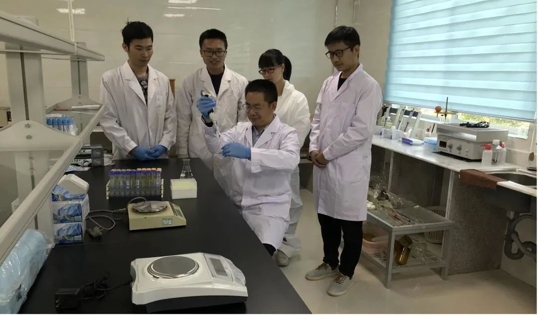 廣新集團深入貫徹全省高質量發展大會精神（六）